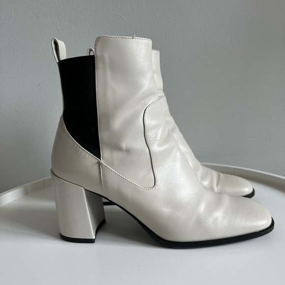 Via Spiga Delaney White Leather Square Toe Boots Size 8M - Picture 3 of 12